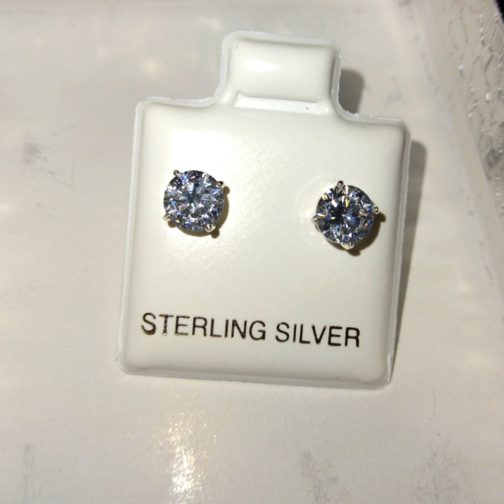 swarovski crystal stud earrings